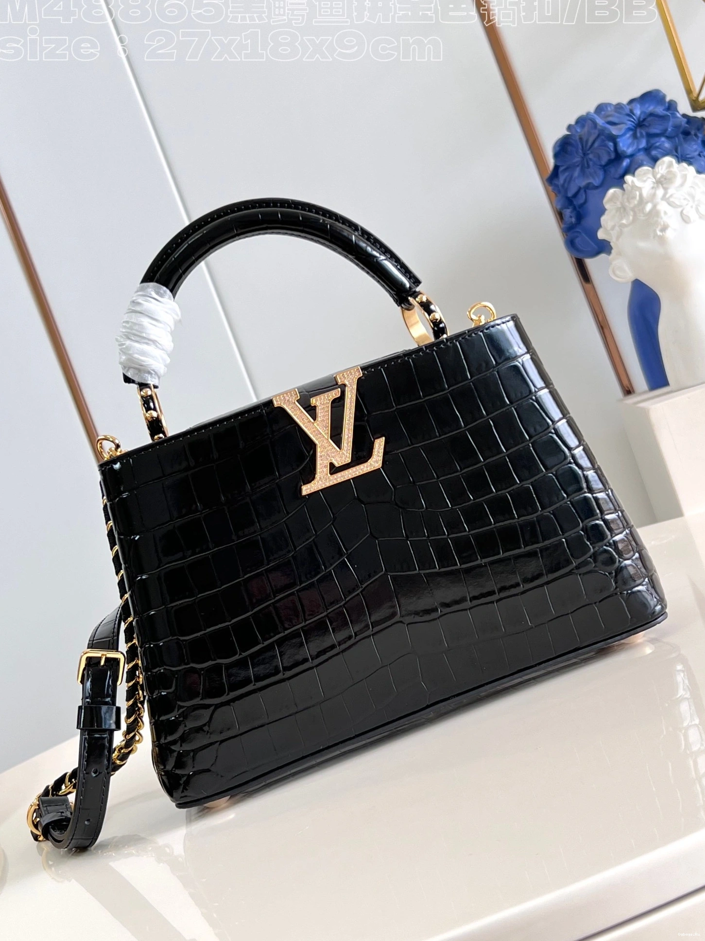 VUITTON LOUIS CAPUCINES BB-27*18*9CM 0427